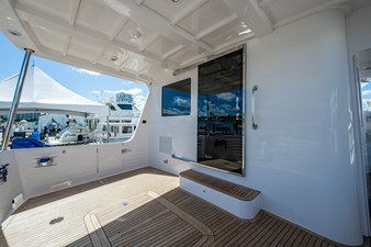MER-SEA 27 Covered Aft Deck (Back Porch)