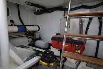 64 Ocean Alexander  80 
