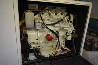 64 Ocean Alexander  82 