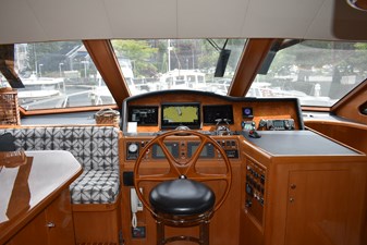 64 Ocean Alexander  18 
