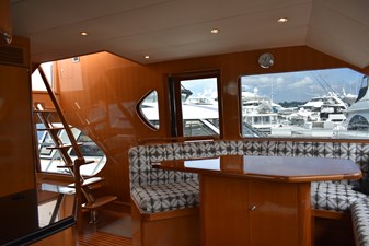 64 Ocean Alexander  26 