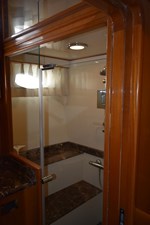 64 Ocean Alexander  35 