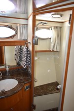 64 Ocean Alexander  39 