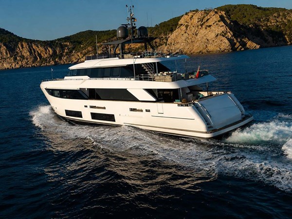 ON - Yacht for sale