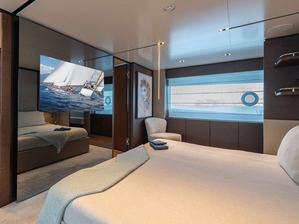 ON - Yacht for sale