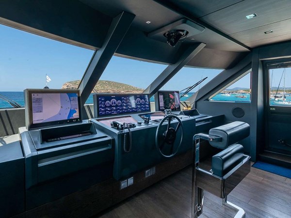ON - Yacht for sale