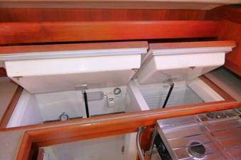 THUMPER 20 Galley Refrigeration