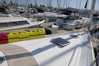 THUMPER 77 Deck Fwd Port