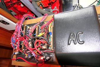 THUMPER 93 Distribution wiring