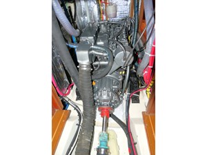 THUMPER 101 Engine transmission