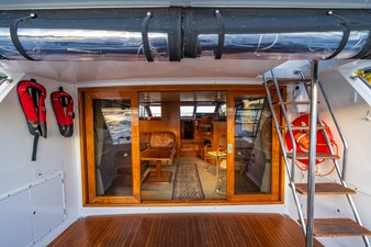 Bella Luna  38 