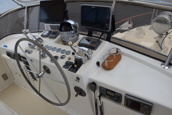 Flybridge helm is well equipped