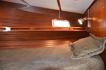 Starboard side of V-Berth
