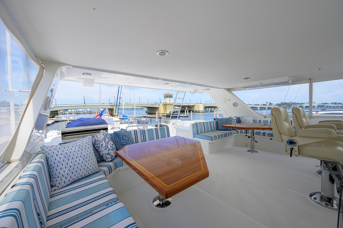 Flybridge