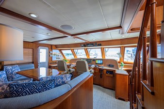 ON OUR WAY 12 Pilothouse