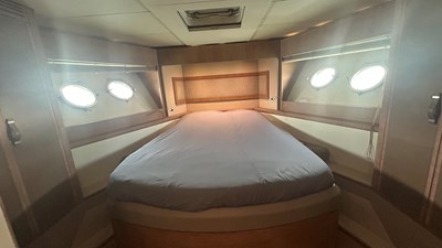 AURORA 61 