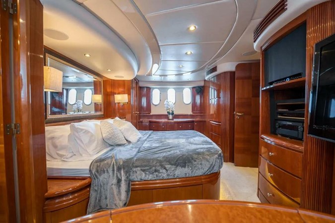 AZURE - Яхта на продажу