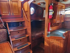 HEURE BLEUE 8 Companionway steps and aft cabin entrance