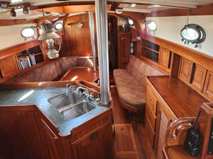 HEURE BLEUE 17 Galley sinks