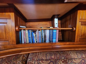 HEURE BLEUE 20 Bookshelf