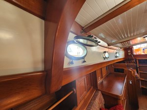 HEURE BLEUE 32 Starboard ports
