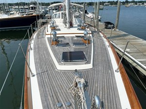 BEAU GESTE 3 Little Harbor 60, BEAU GESTE, Aft from Bow