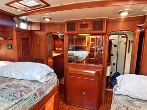 BEAU GESTE 36 Little Harbor 60, BEAU GESTE, Owners Cabin Fwd