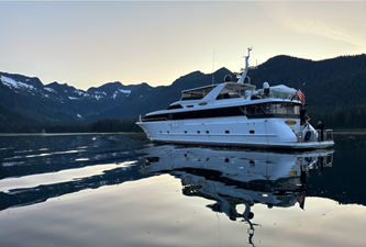 BLACKWOOD 19 Starboard Quarters