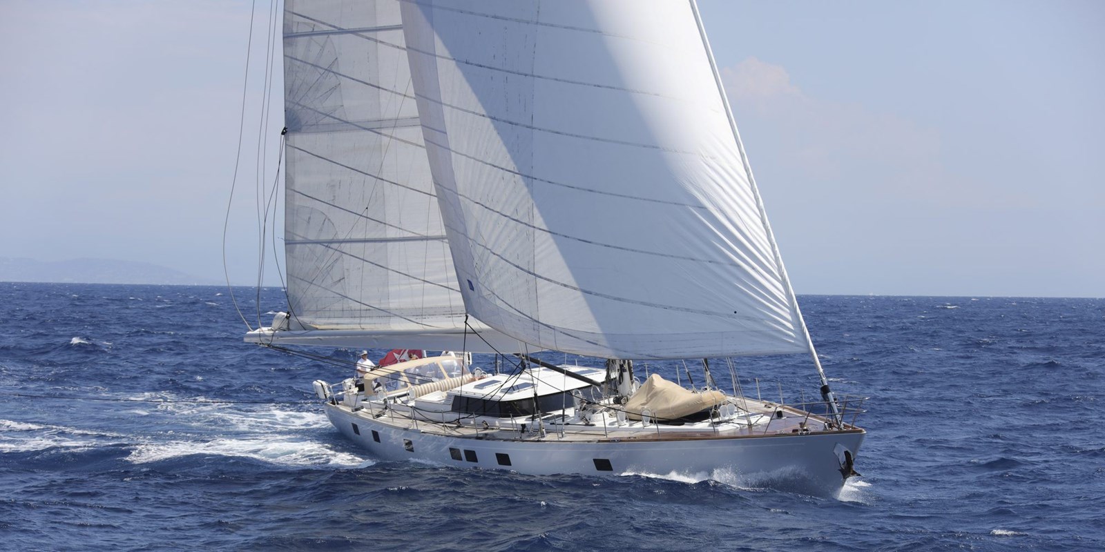 YQUEM_Bill_Trip_Design_104_ft_Sailing_Yacht_for_sale_002