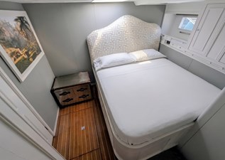 YQUEM_Bill_Trip_Design_104_ft_Sailing_Yacht_for_sale_009