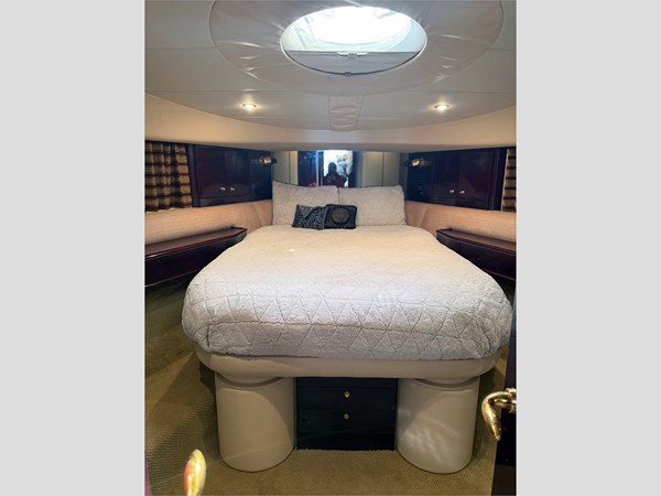 60' PRINCESS 1996 FLYBRIDGE SPORT CRUISER - Яхта на продажу