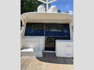 51' Mochi 2005 Dolphin 7 