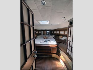 51' Mochi 2005 Dolphin 21 