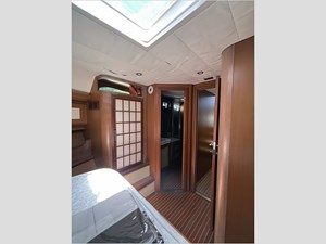 51' Mochi 2005 Dolphin 23 