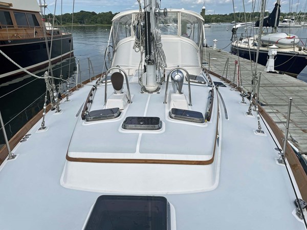 MALAMOK, Little Harbor 46 Looking Aft