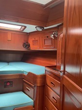 MALAMOK 24 MALAMOK, Little Harbor 46 Fwd Stateroom Detail