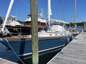 MALAMOK 2 MALAMOK, Little Harbor 46 Port Bow