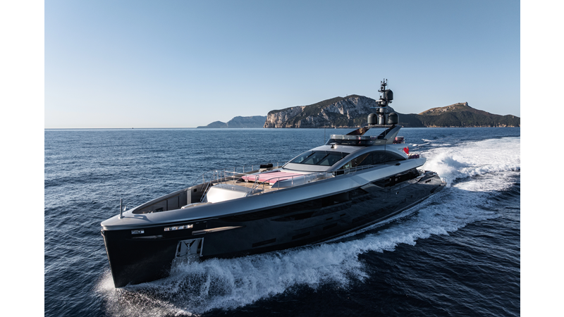 FLYING DAGGER III - Yacht for sale