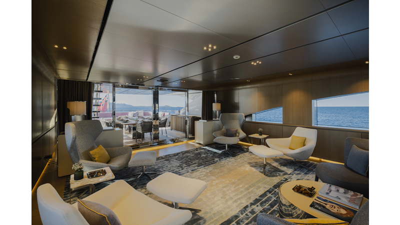 FLYING DAGGER III - Yacht for sale