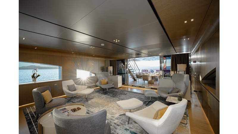 FLYING DAGGER III - Yacht for sale
