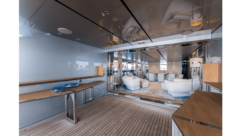 FLYING DAGGER III - Yacht for sale