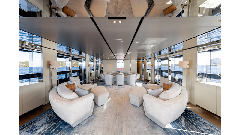 FLYING DAGGER III - Yacht for sale