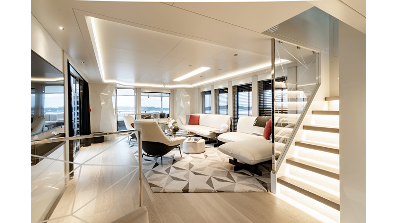 HULL #5 - Yacht for sale