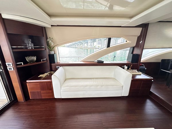 75FT AZIMUT 2010, MINIMAL RISK - Yacht for sale