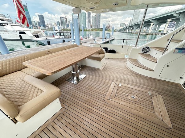 75FT AZIMUT 2010, MINIMAL RISK - Yacht for sale