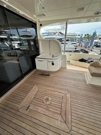 75FT AZIMUT 2010, MINIMAL RISK - Yacht for sale