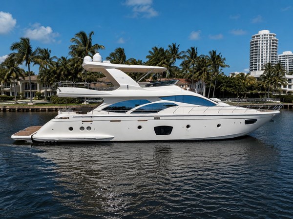 75FT AZIMUT 2010, MINIMAL RISK - Yacht for sale