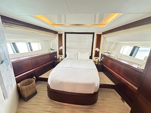 75ft Azimut 2010, Minimal Risk 22 