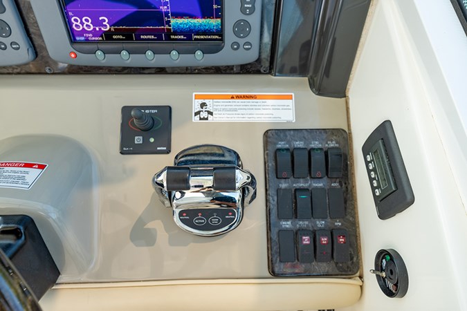 Throttle and thruster control