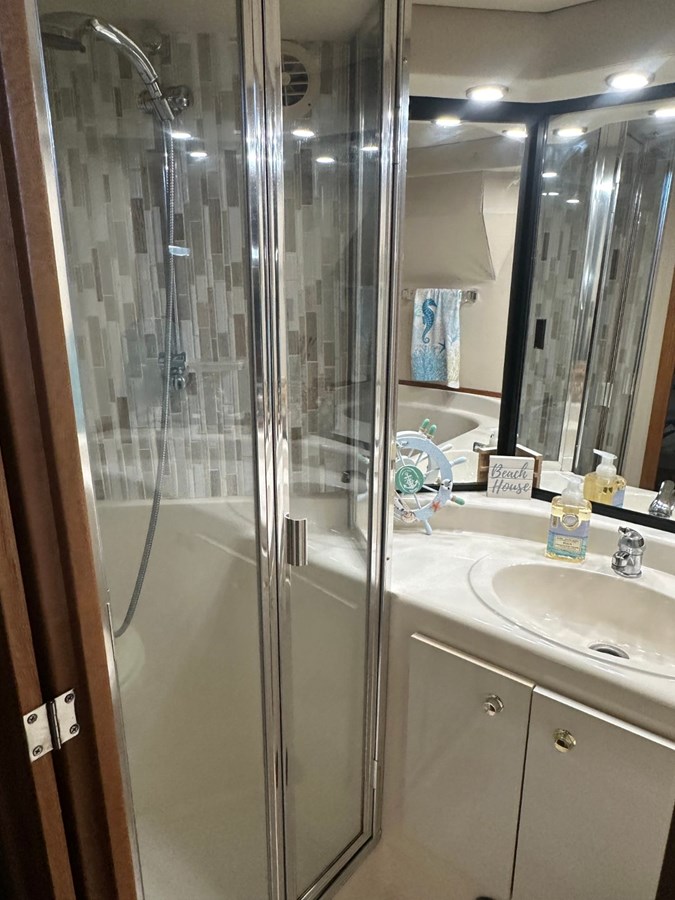 VIP Stateroom Head